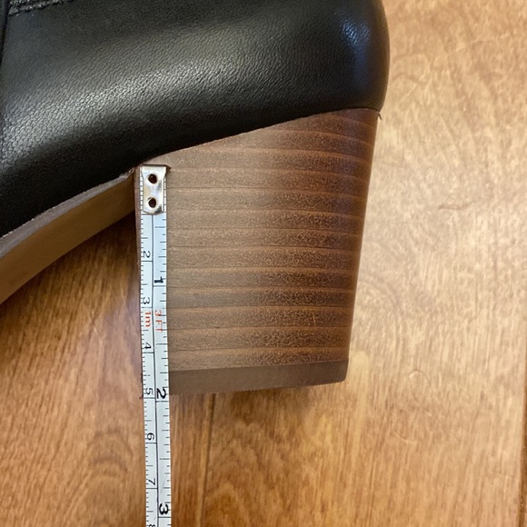 J.Crew black leather boots - Picture 9 of 11